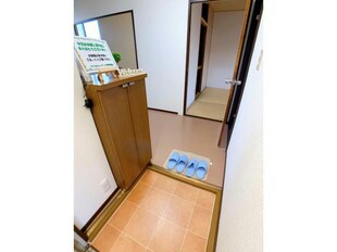 宇都宮駅 車移動13分  3.9km 2階の物件内観写真